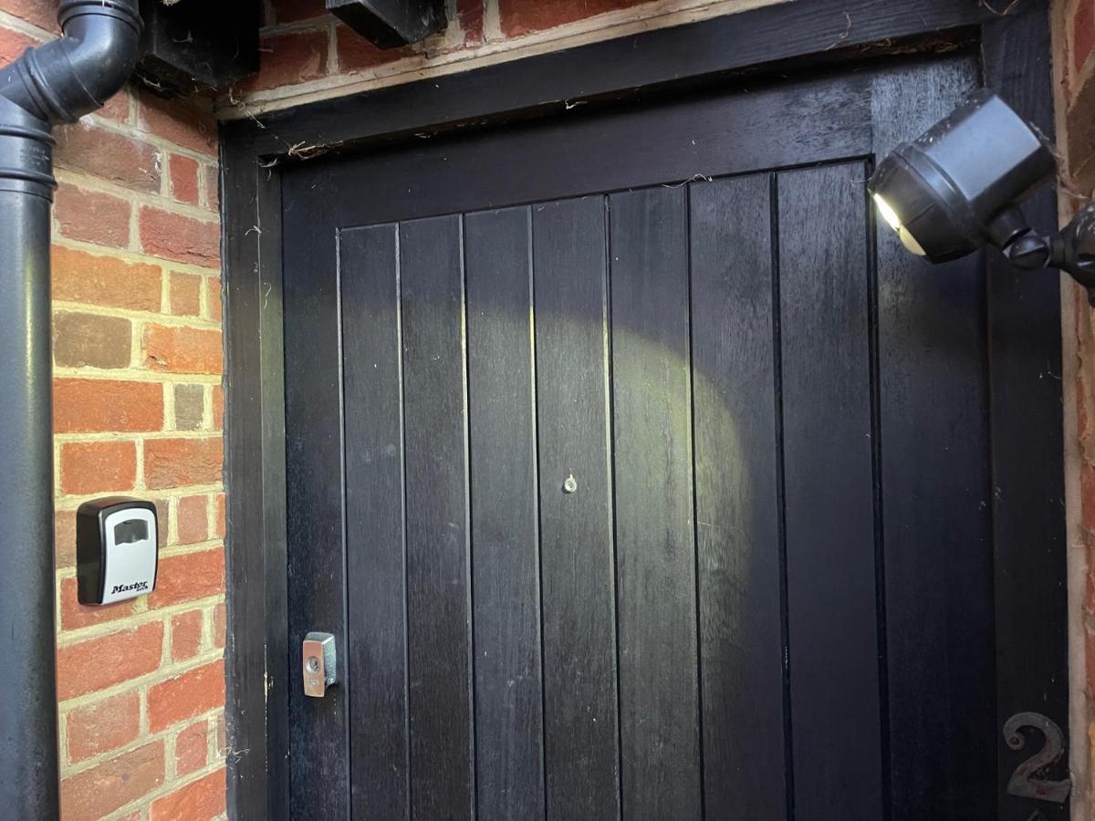 2 Ringles Place Uckfield Buitenkant foto